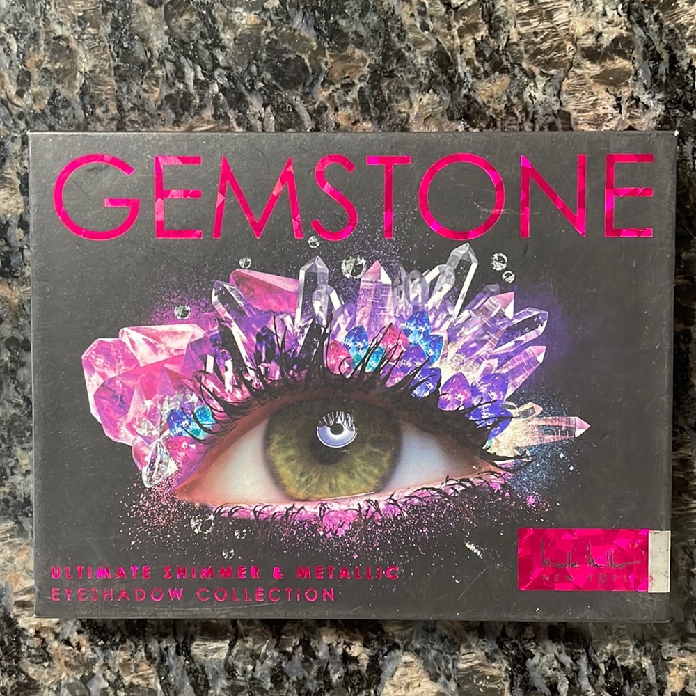 Nicole Miller GEMSTONE Ultimate Shimmer & Metallic Eyeshadow Collection